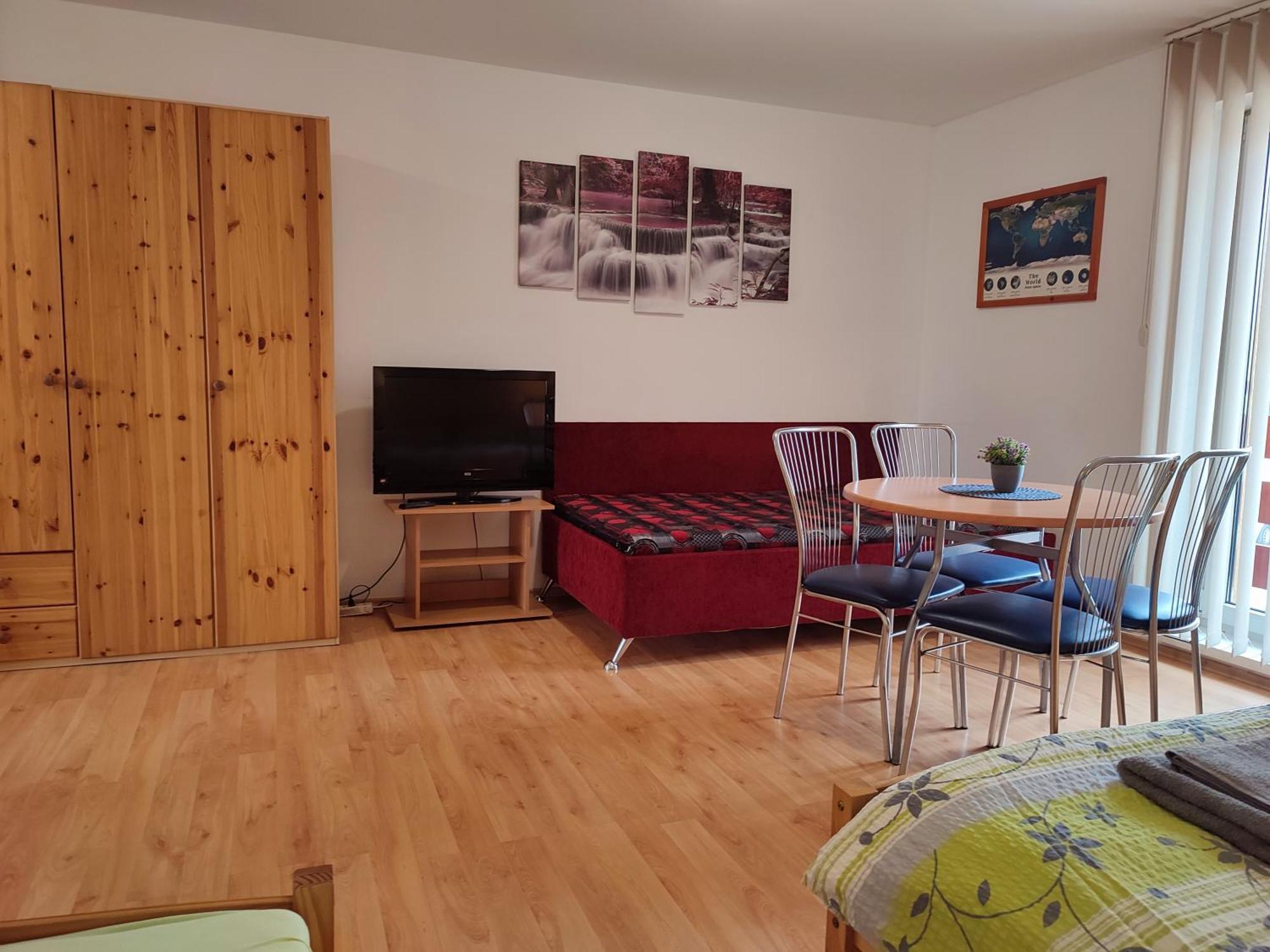 Apartmany Zachar Bešeňová Eksteriør billede