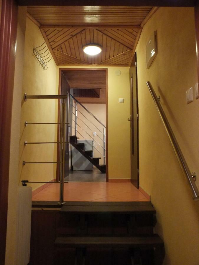 Apartmany Zachar Bešeňová Eksteriør billede